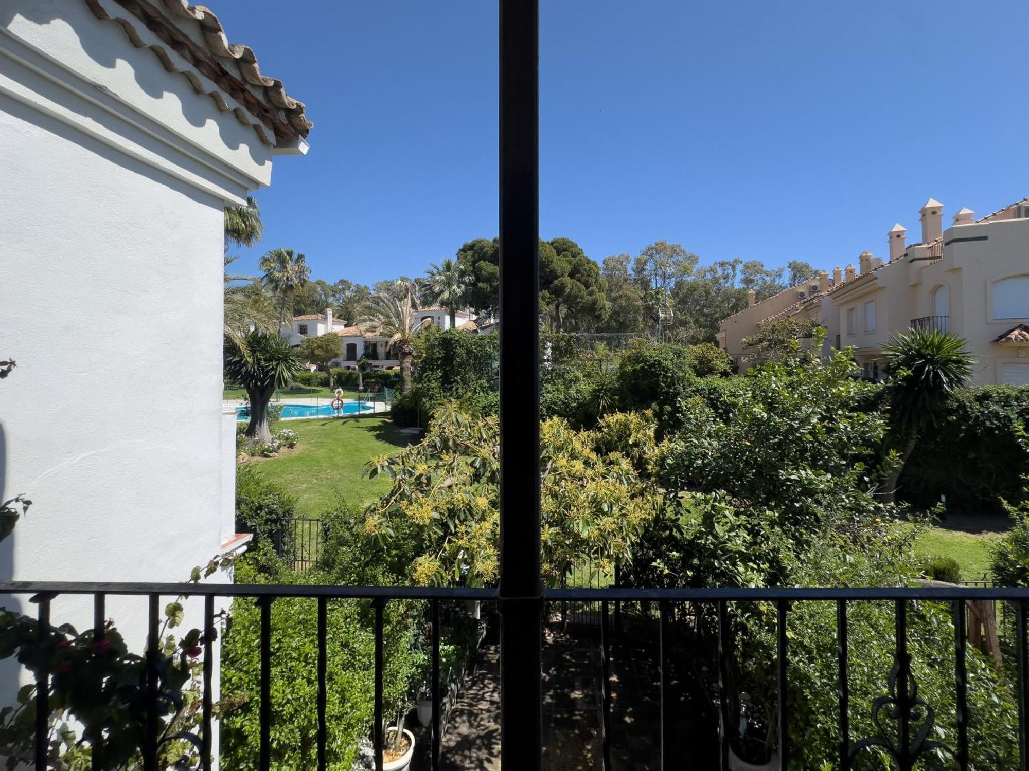 Adosado Junto Al Mar Villa Estepona Bagian luar foto