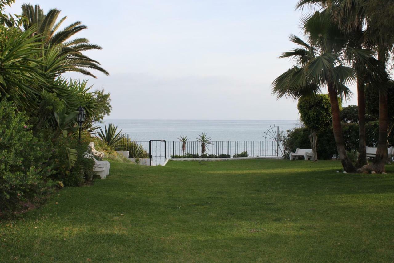 Adosado Junto Al Mar Villa Estepona Bagian luar foto