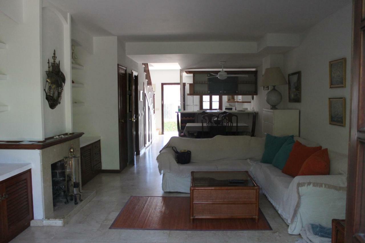 Adosado Junto Al Mar Villa Estepona Bagian luar foto