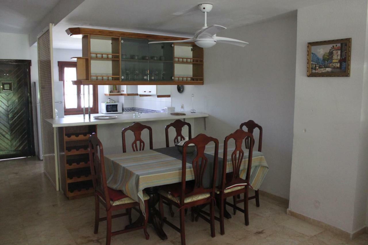 Adosado Junto Al Mar Villa Estepona Bagian luar foto