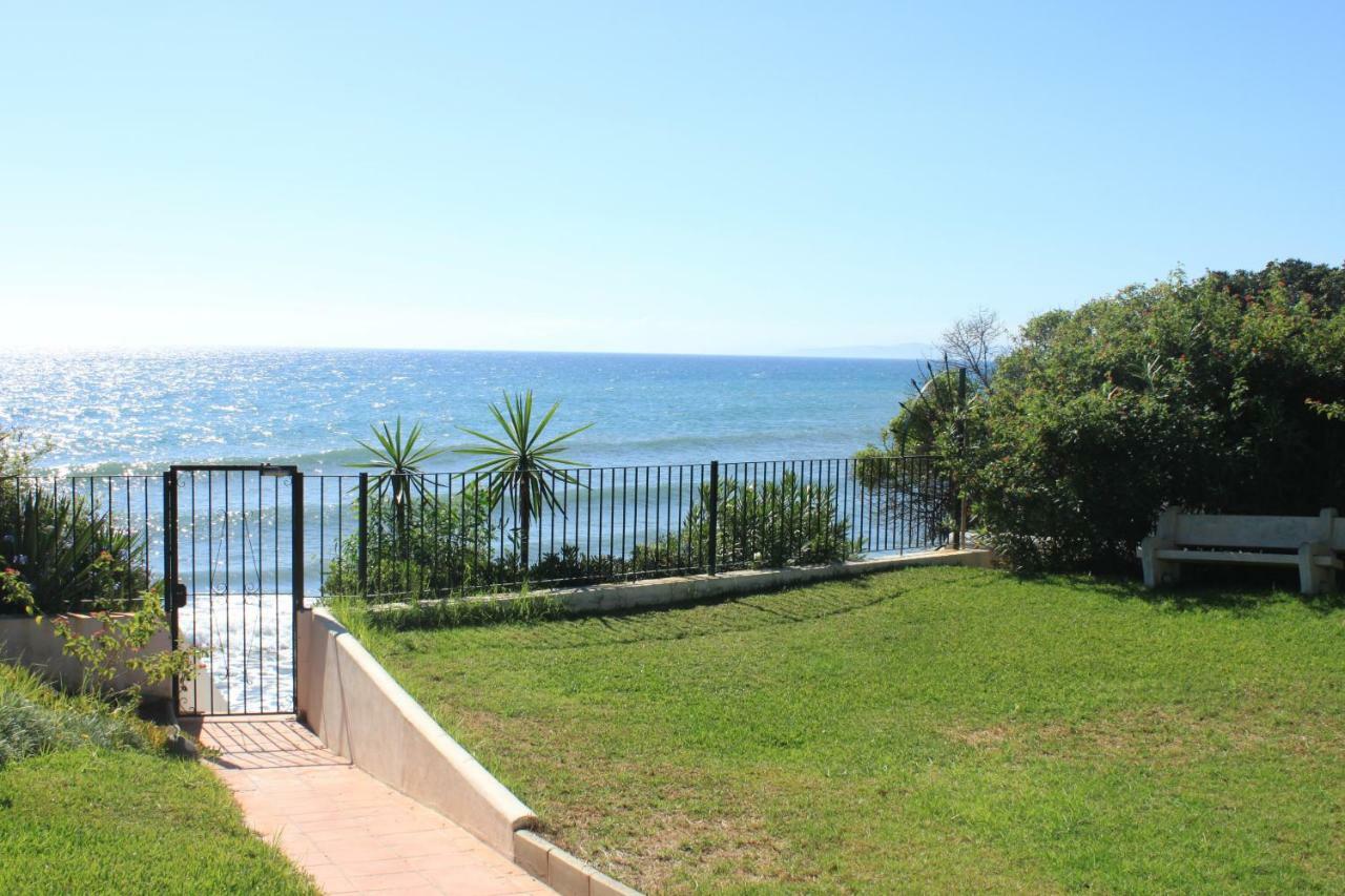 Adosado Junto Al Mar Villa Estepona Bagian luar foto