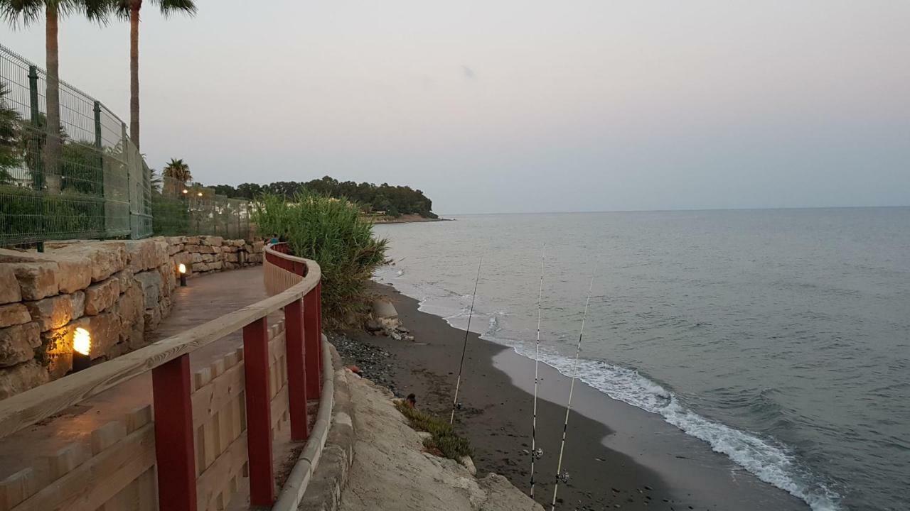 Adosado Junto Al Mar Villa Estepona Bagian luar foto